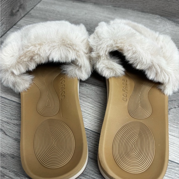 COFACE Cozy Faux Fur Slide Slippers Sandals - beige size 10 NWOT - Picture 4 of 7
